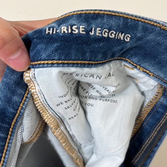American Eagle Ne(x)t Level Stretch Hi-Rise Medium Wash Denim Jegging Size 10 - Picture 10 of 11